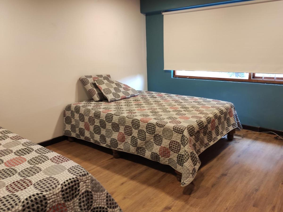 Acogedor Hostal Usaquen La Parada Del Tren Богота Екстериор снимка